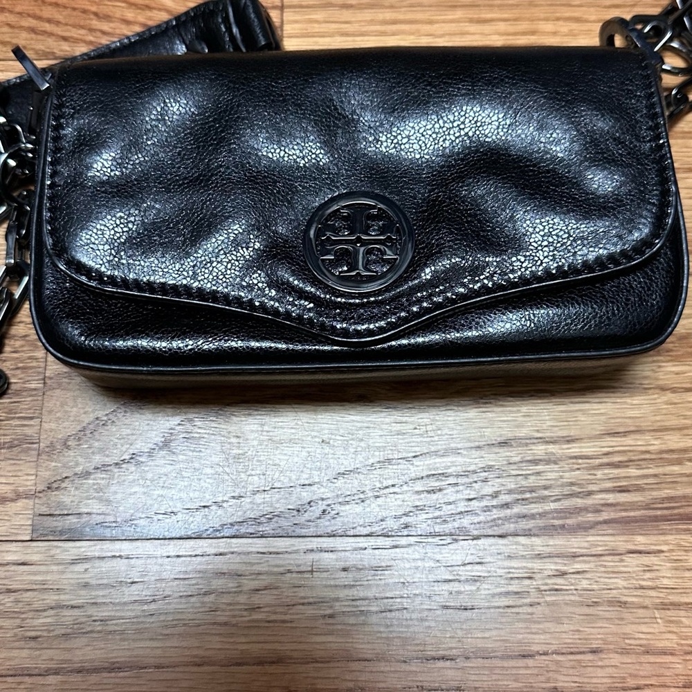 Black Tory Burch Crossbody with Gunmetal Finishings - Picture 6 of 7